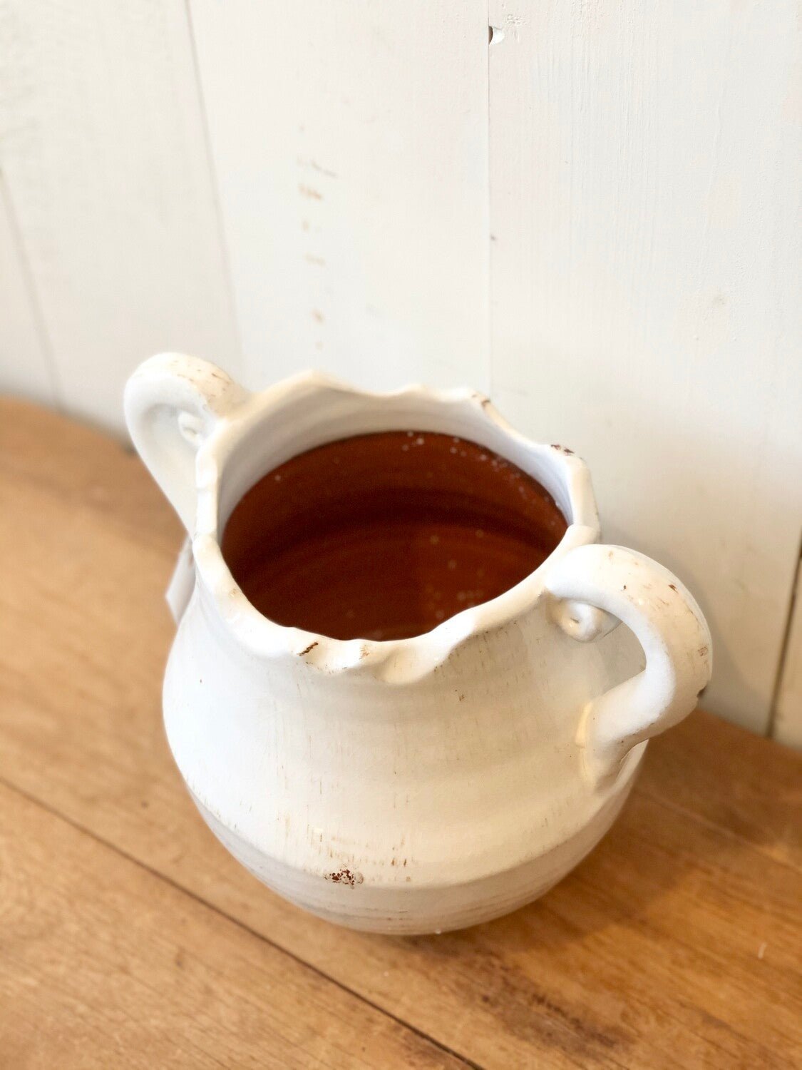 Cream Vase with Handle - Image 2