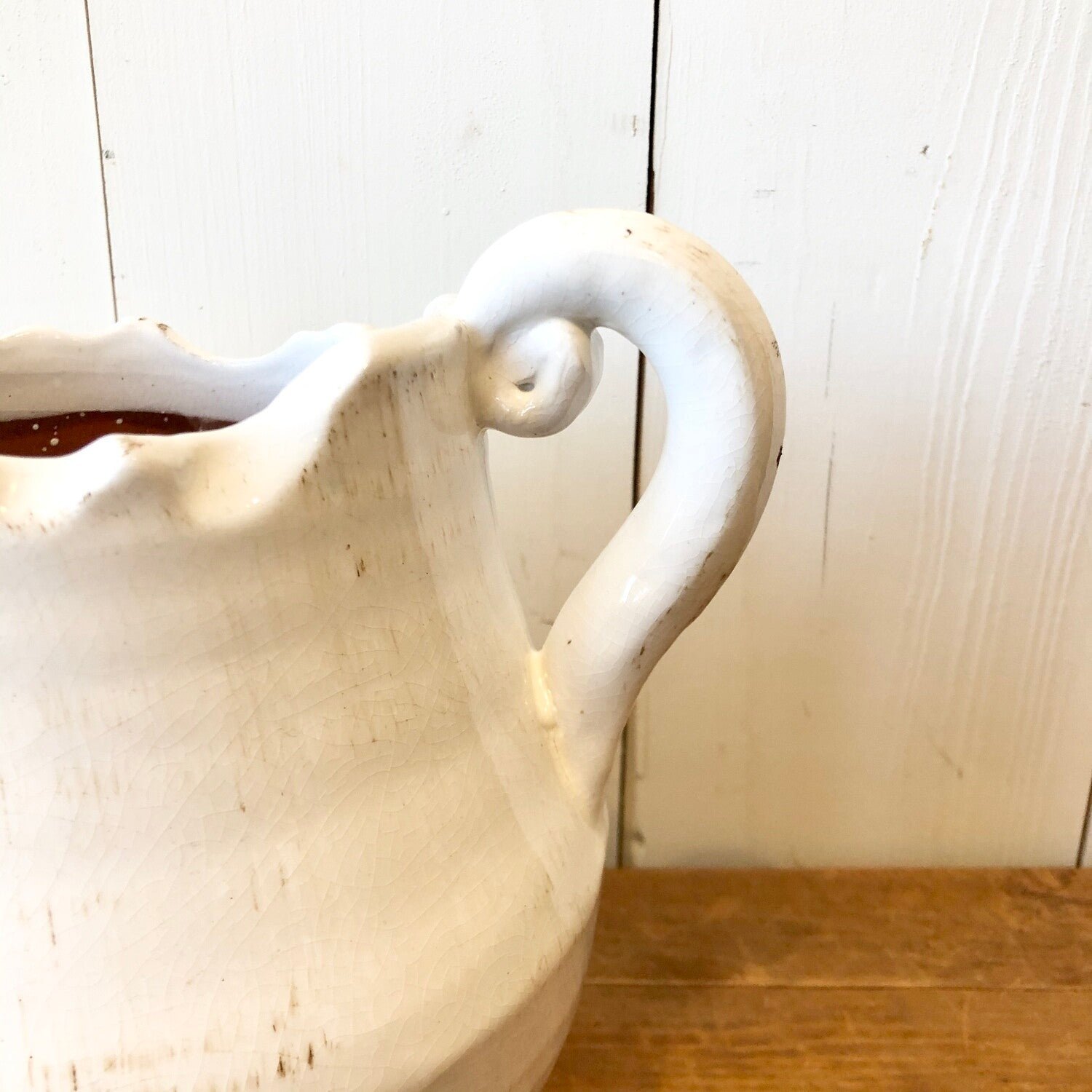 Cream Vase with Handle - Image 3