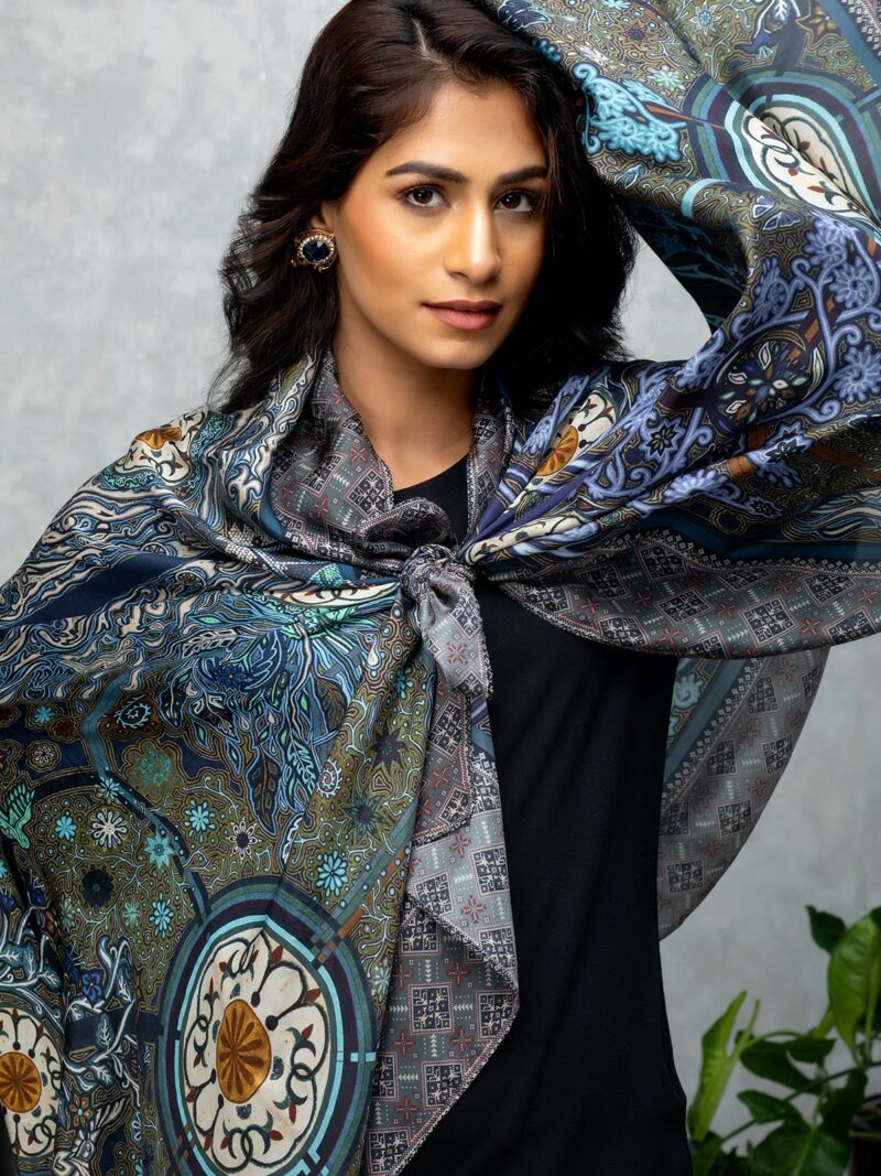 Adya - Scarf
