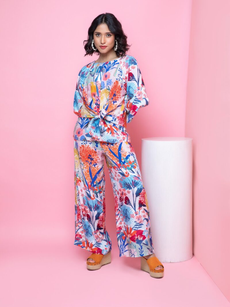 Bloom Knotted Top